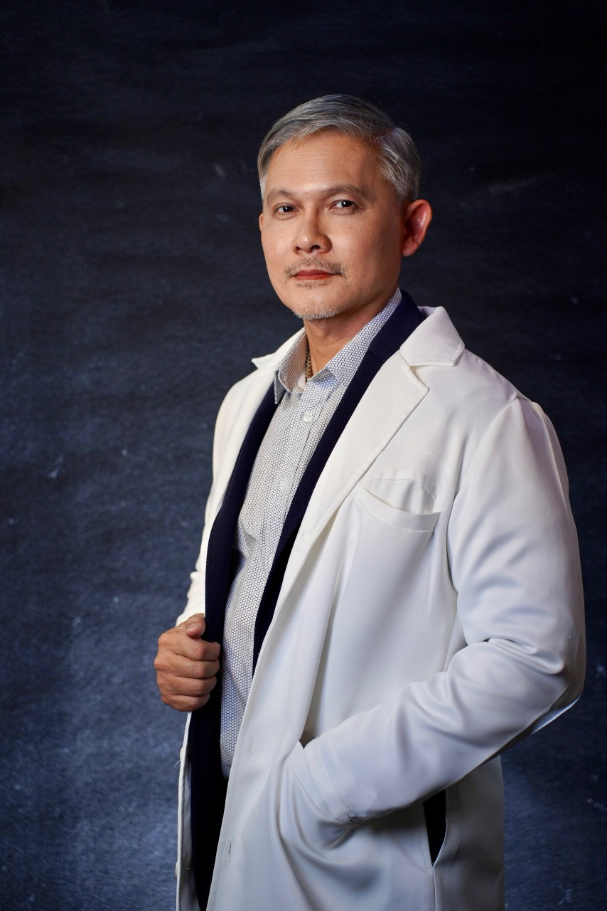 Tiến sĩ, Bác sĩ Phil Hong Nguyễn Tiến sĩ, Bác sĩ Phil Hong Nguyễn