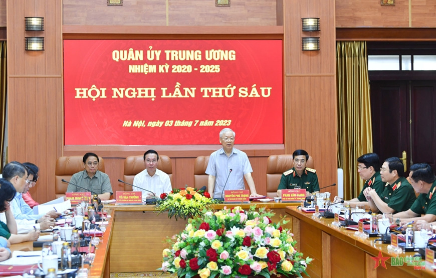 Tổng Bí thư Nguyễn Phú Trọng, Bí thư Quân uỷ Trung ương phát biểu tại Hội nghị. Ảnh: QĐND