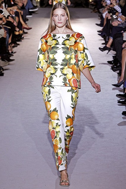 Bạn có thể mix cả cây cùng một loại họa tiết thế này...