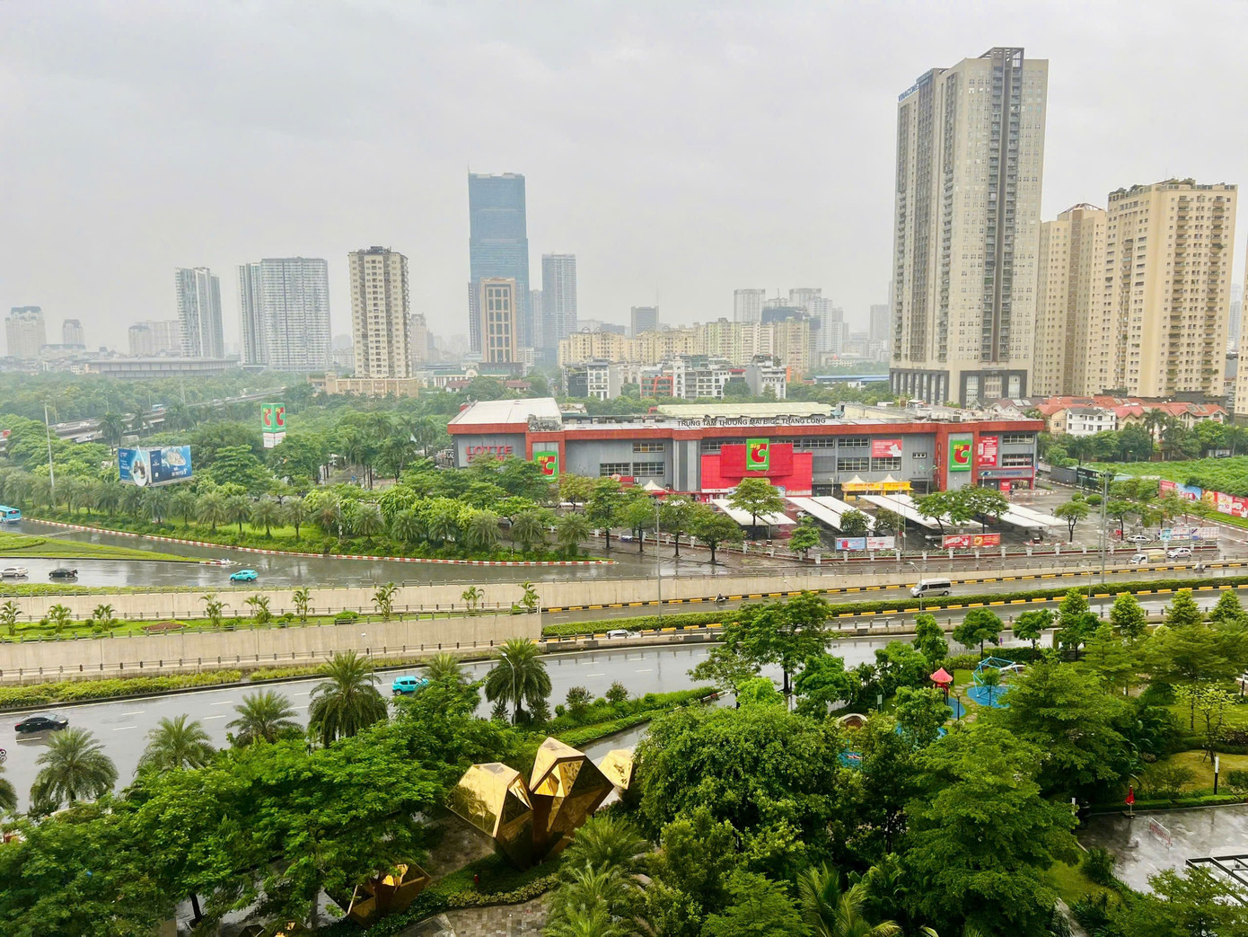 Bão số 3 vượt qua Phú Thọ, Hoà Bình, đi sâu vào Tây Bắc Bộ ảnh 20 Bão số 3 vượt qua Phú Thọ, Hoà Bình, đi sâu vào Tây Bắc Bộ ảnh 20