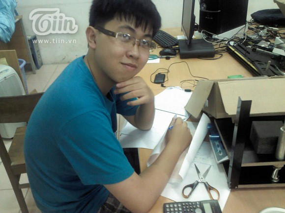 Để học tốt môn Lý, anh chàng này đã chọn... lớp chuyên Toán làm nền tảng