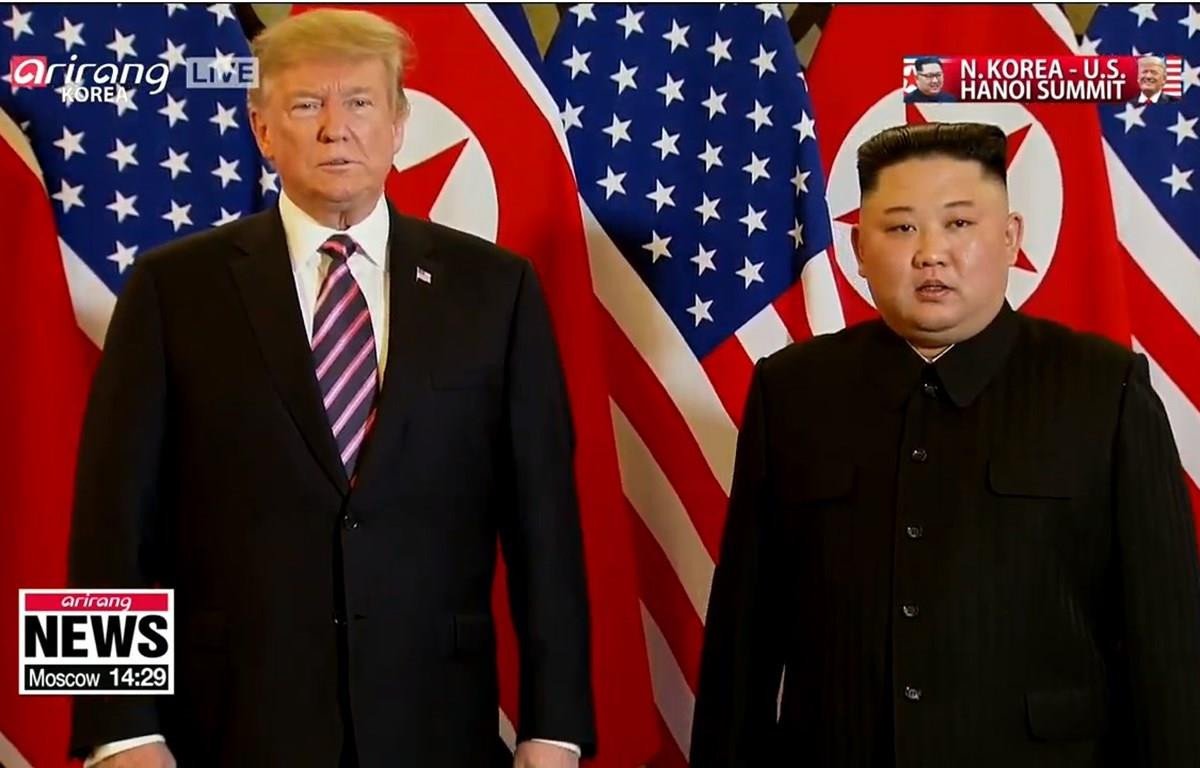 Bữa tối kết thúc, Tổng thống Trump và Chủ tịch Kim rời khách sạn Metropole ảnh 15