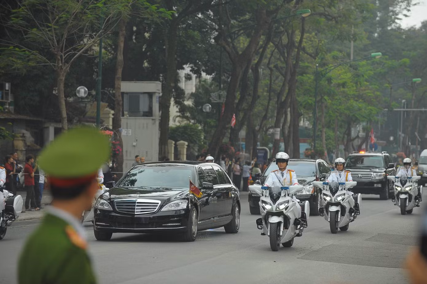 Ông Trump kết thúc họp báo, chuẩn bị rời Hà Nội ảnh 19