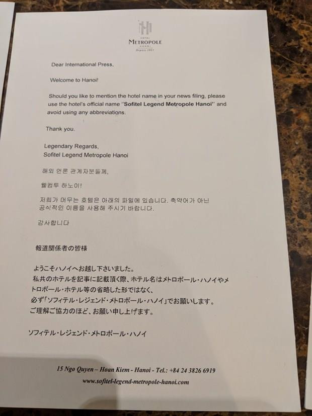 Bữa tối kết thúc, Tổng thống Trump và Chủ tịch Kim rời khách sạn Metropole ảnh 28