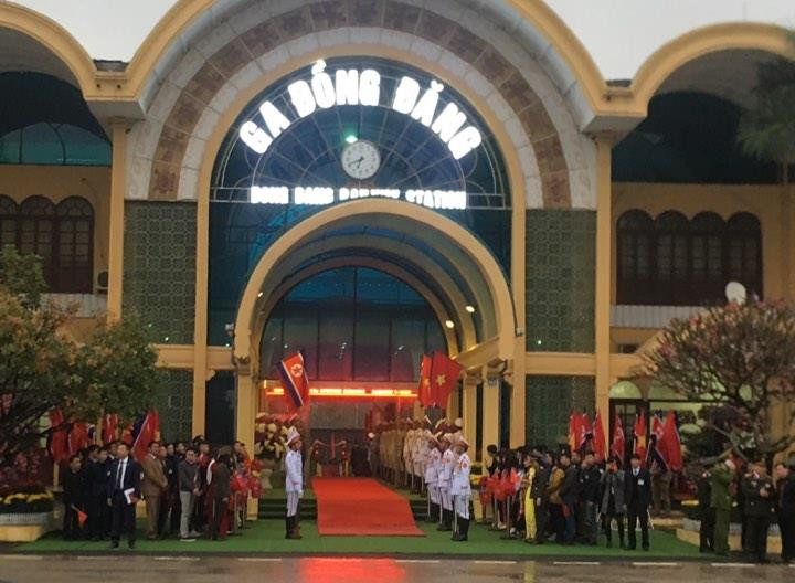 Đoàn xe của Chủ tịch Kim Jong Un về đến khách sạn Melia ảnh 59