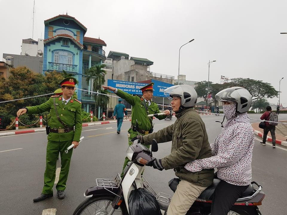 Đoàn xe của Chủ tịch Kim Jong Un về đến khách sạn Melia ảnh 26