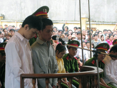 Sát thủ Tú và Hiền. Sát thủ Tú và Hiền