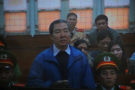 Dương Chí Dũng tại tòa. Ảnh: Bắc Hà. Dương Chí Dũng tại tòa. Ảnh: Bắc Hà