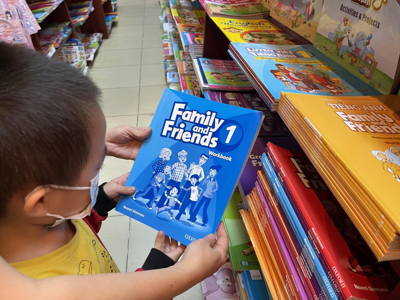 Bộ GD&ĐT nợ một câu trả lời liên quan SGK ngoại ngữ Ảnh: Như Ý Bộ GD&ĐT nợ một câu trả lời liên quan SGK ngoại ngữ Ảnh: Như Ý