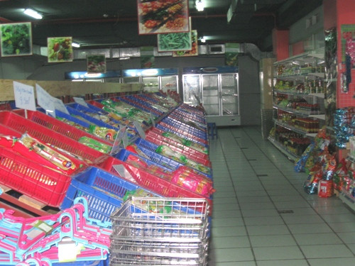 Quầy hàng rau an toàn tại chợ Cửa Nam vắng như “chùa bà Đanh” (Ảnh: M.N). Quầy hàng rau an toàn tại chợ Cửa Nam vắng như “chùa bà Đanh” (Ảnh: M.N)