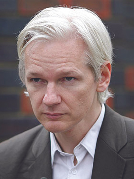 Nhà sáng lập WikiLeaks Julian Assange. Ảnh: The Sun. Nhà sáng lập WikiLeaks Julian Assange. Ảnh: The Sun