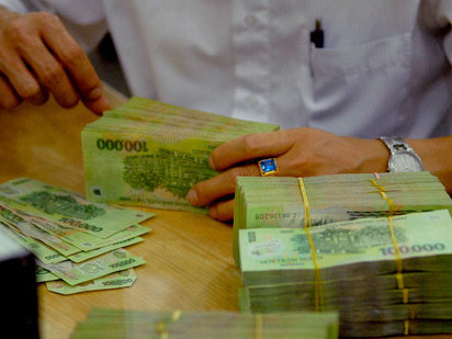 Chương trình cho vay vốn tiêu dùng không đơn giản như mời chào hấp dẫn của các ngân hàng. Ảnh minh họa. Chương trình cho vay vốn tiêu dùng không đơn giản như mời chào hấp dẫn của các ngân hàng. Ảnh minh họa