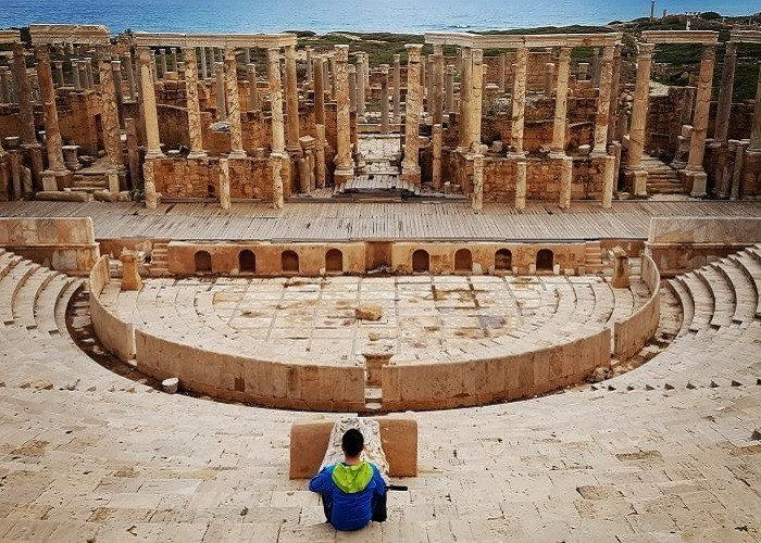 Quốc gia nào có 90% diện tích lãnh thổ là sa mạc?