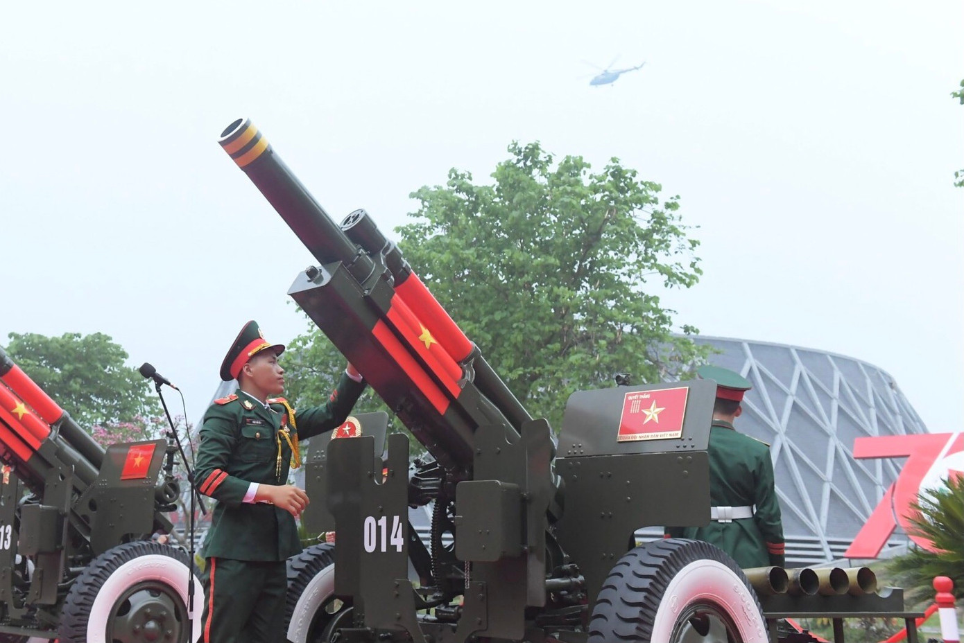 Tại Lễ kỷ niệm 70 năm Chiến thắng Điện Biên Phủ, 21 loạt đại bác sẽ lần lượt khai hỏa trong suốt thời gian hát Quốc ca.