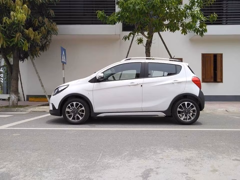 Ôtô VinFast rục rịch về đại lý, chờ ngày giao cho khách hàng ảnh 4