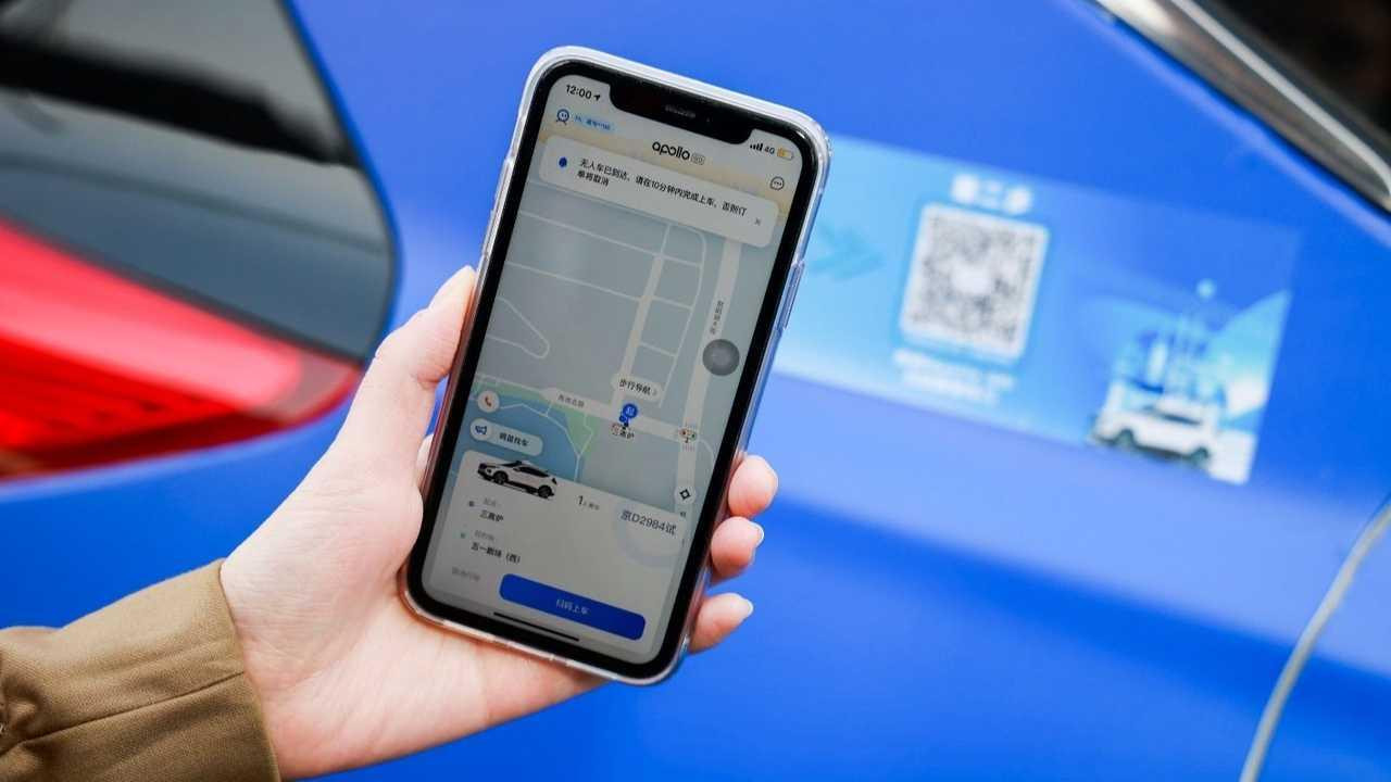 Ứng dụng giúp người dùng tìm taxi tự hành.