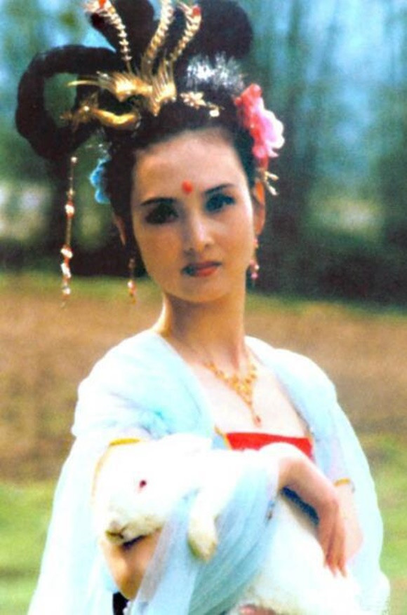 Ngỡ ngàng với 4 tỷ phú liên quan tới dàn sao phim Tây Du Ký 1986 ảnh 1