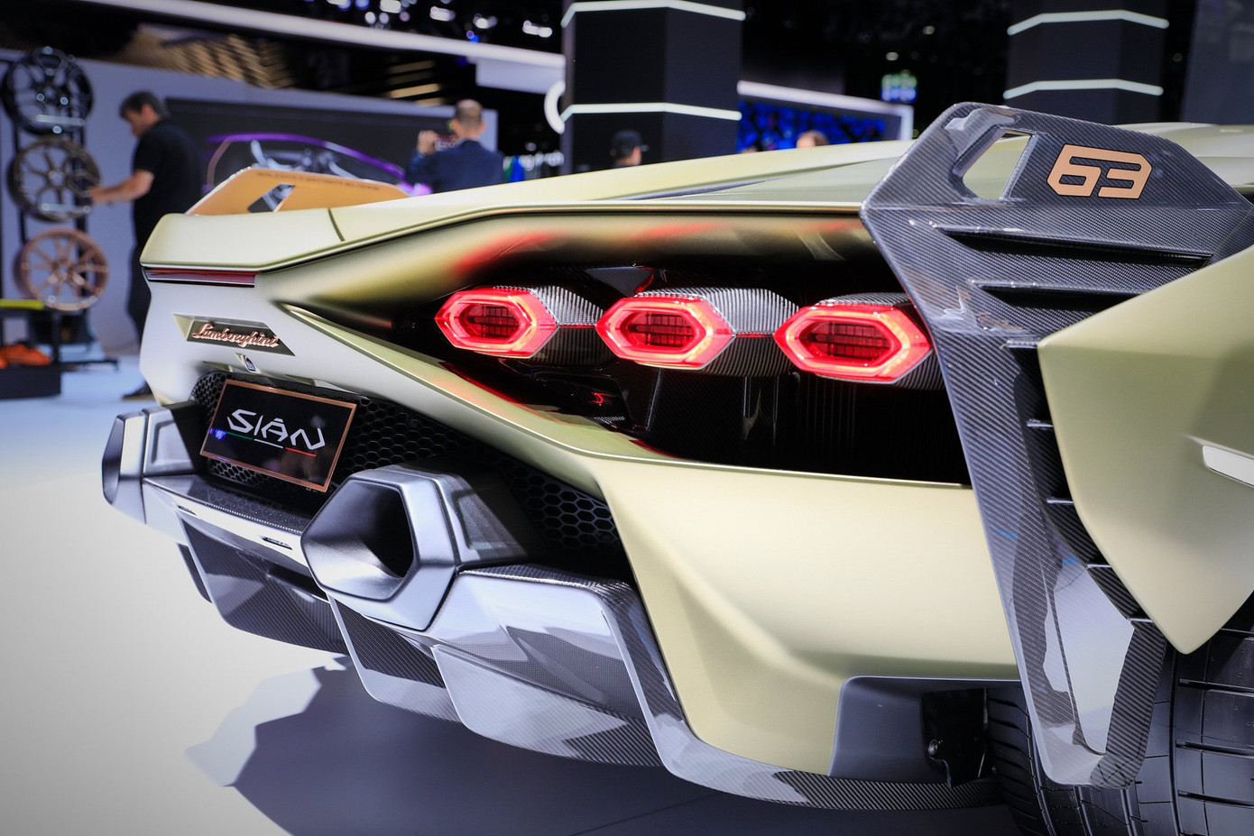 Siêu xe Lamborghini Sian chính thức trình làng ảnh 9