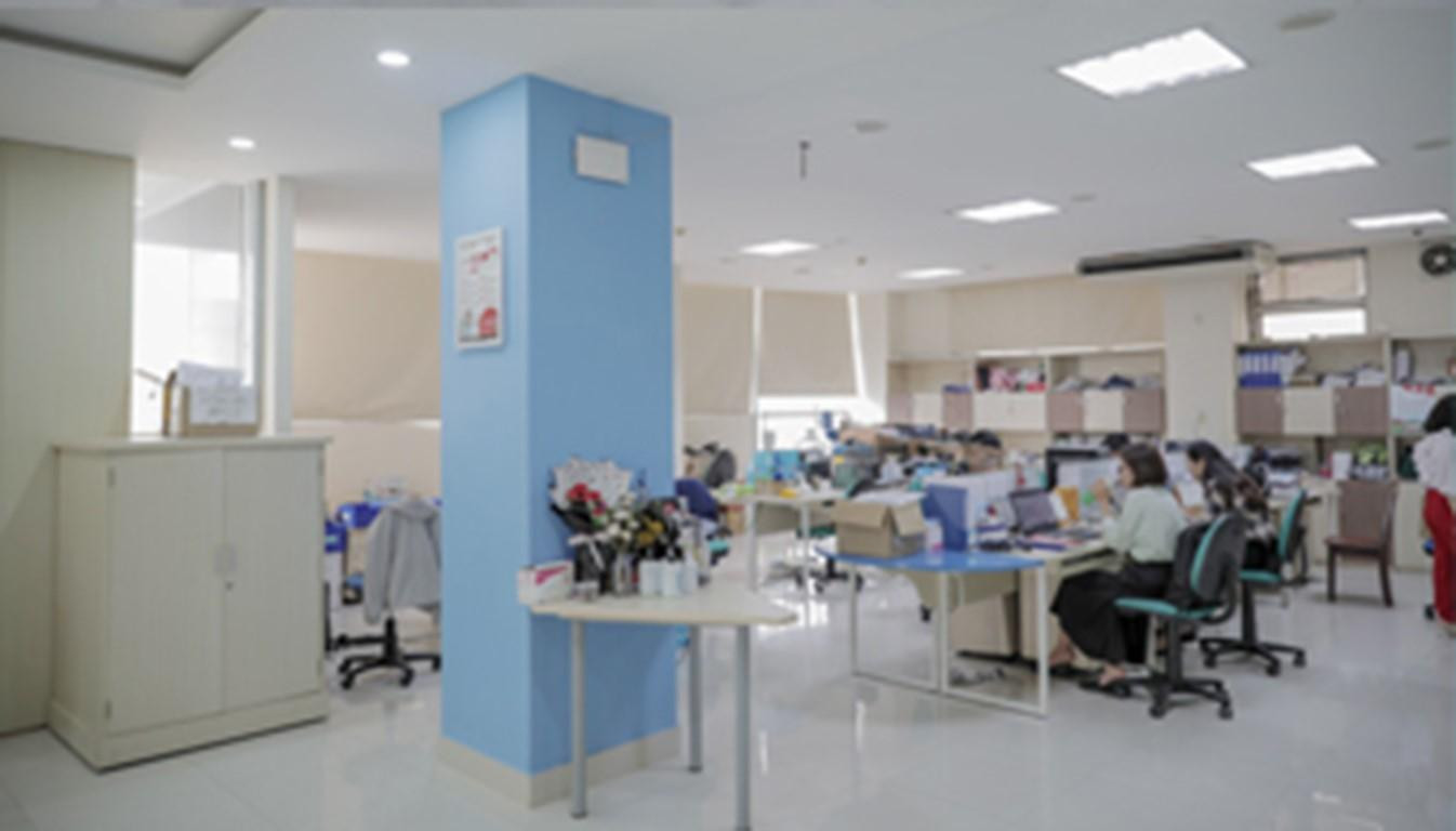 Trung tâm LTC mở cửa thường xuyên để hỗ trợ sinh viênvà những người muốn nâng cao trình độ ngoại ngữ