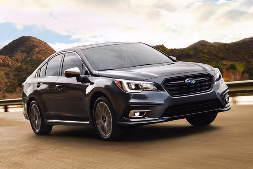 Dính lỗi nghiệm trọng, Subaru đổi xe Outback và Legacy mới cho khách ảnh 1