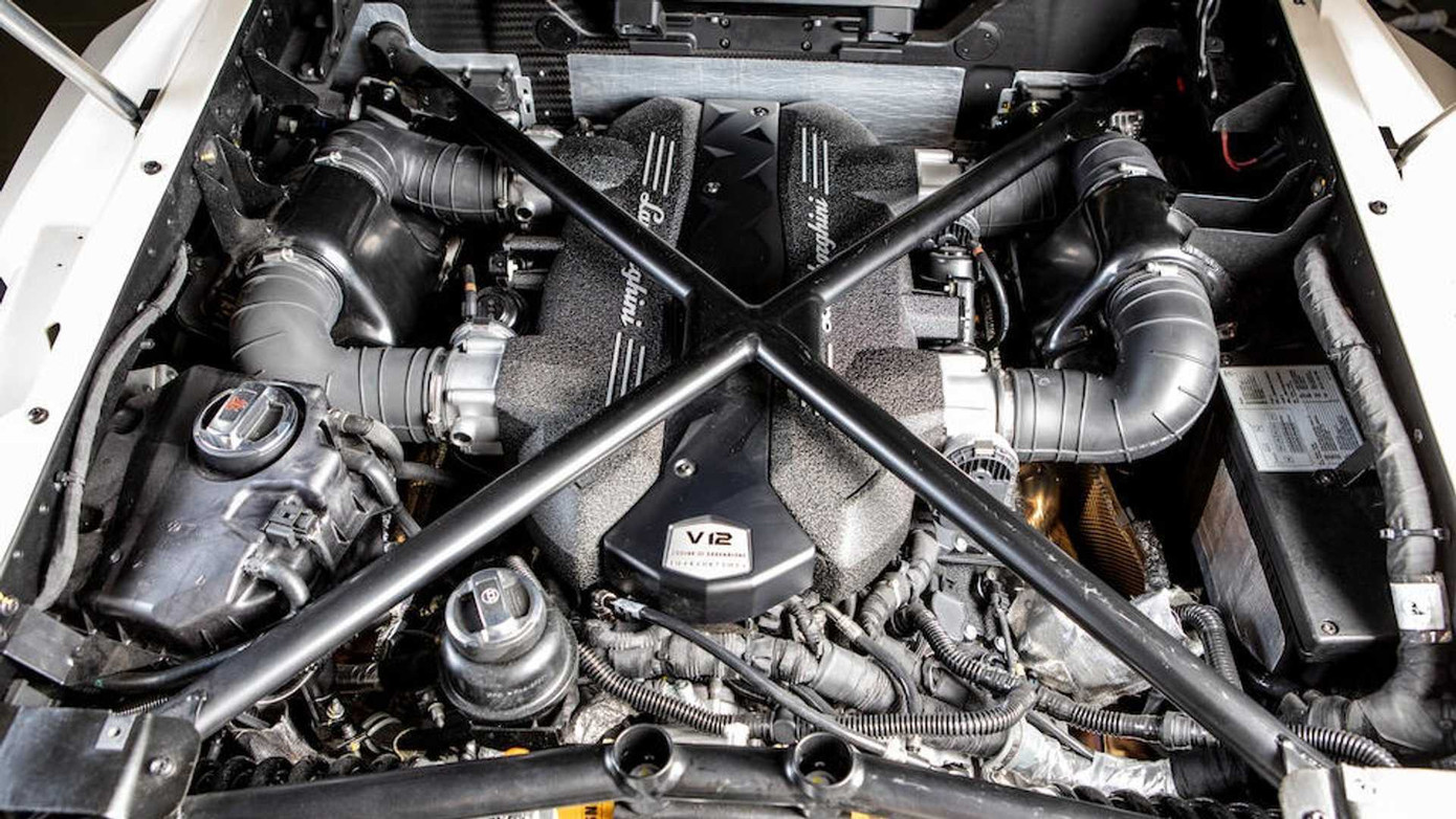 Lamborghini Veneno Roadster được đấu giá 8,3 triệu USD ảnh 11