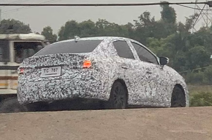 Honda City 2020 rò rỉ những hình ảnh chạy thử trên đường phố ảnh 1