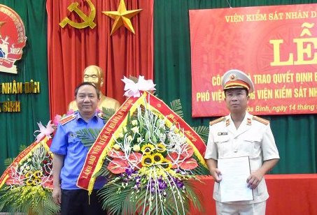 Điều động, bổ nhiệm nhân sự 7 tỉnh thành ảnh 7