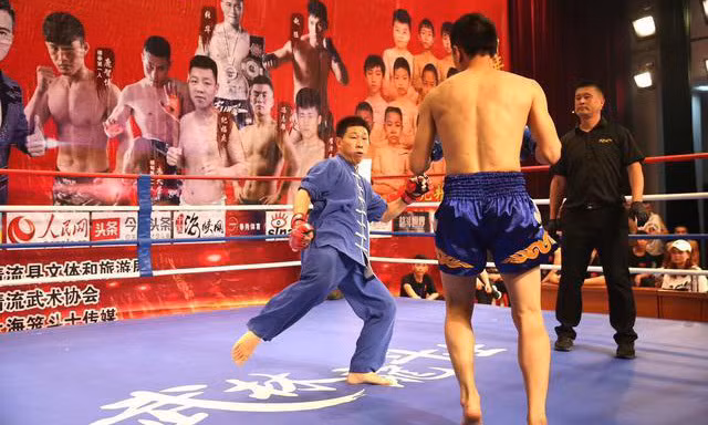 Đại sư điểm huyệt tỉ thí với bại tướng của Từ Hiểu Đông ảnh 2