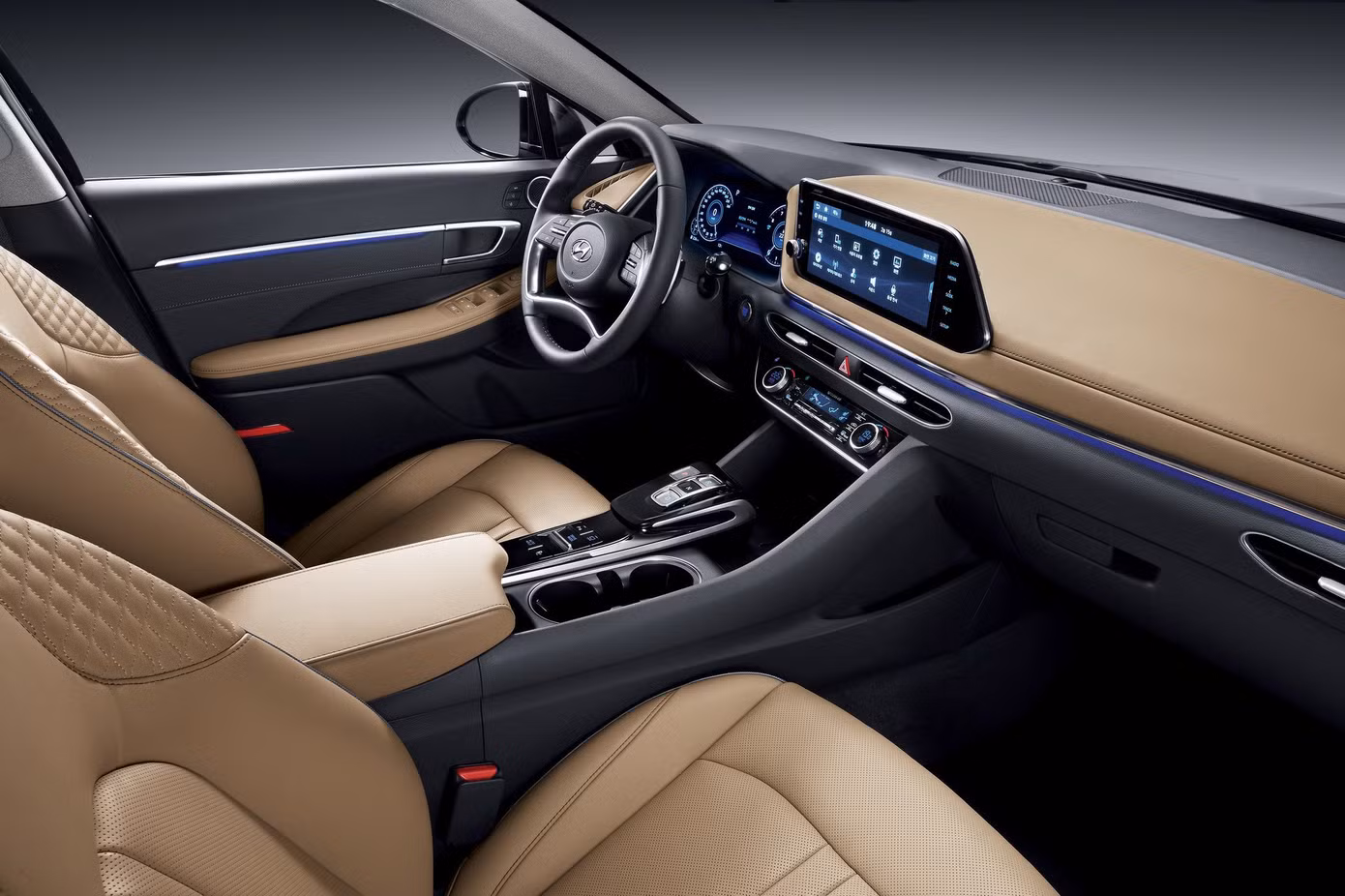 Hyundai Sonata 2020 lộ diện trong những video thực tế đầu tiên ảnh 1
