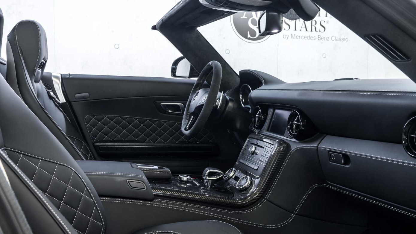 Hai xe cổ siêu hiểm của Mercedes-Benz được rao bán hàng tỷ đồng ảnh 5