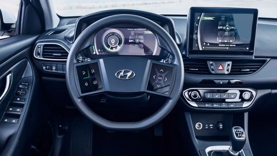 Hyundai từng nộp bằng sáng chế cho phép gắn màn hình cảm ứng thay nút vật lý trên vô lăng.