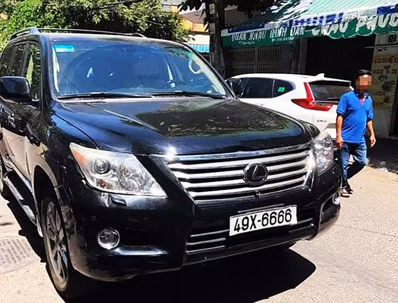 Xe Lexus biển số 6666 tông đám tang ở Bình Định: 4 người đã tử vong ảnh 2