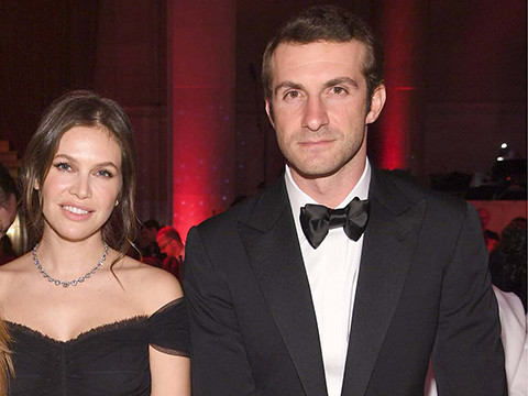 Vợ cũ của nhà tài phiệt Roman Abramovich tái hôn với tỷ phú ảnh 2