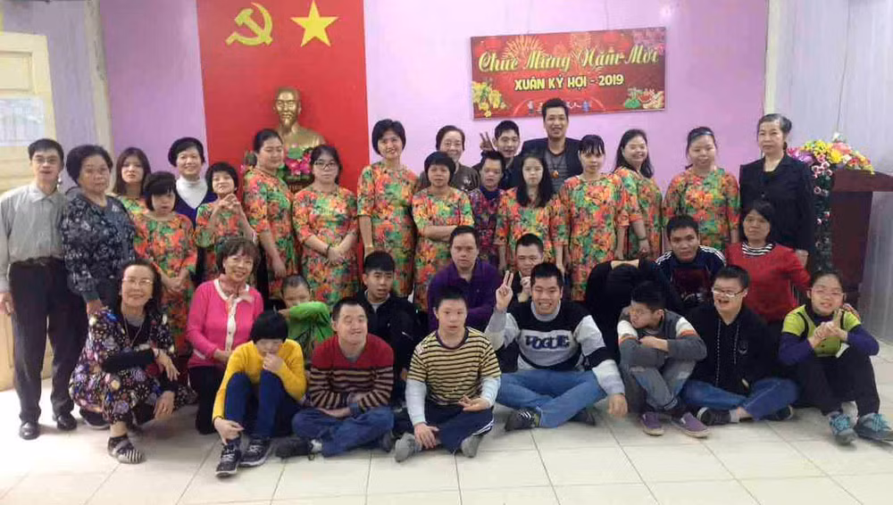 ‘Bà giáo’ tuổi 80 ở Hà Nội bật khóc vì hành động của một học sinh ảnh 2