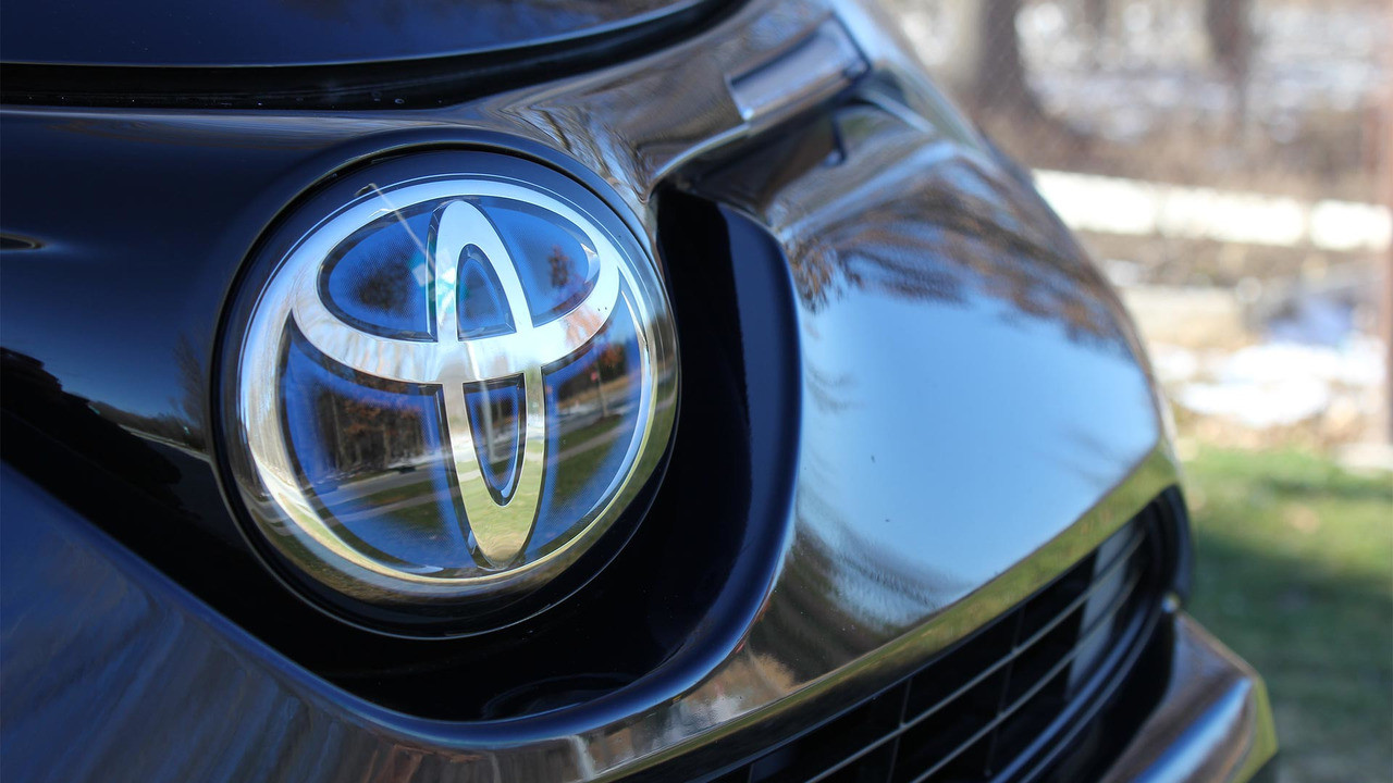 Các nhà sản xuất ôtô lớn đang sở hữu thương hiệu nào? ảnh 10