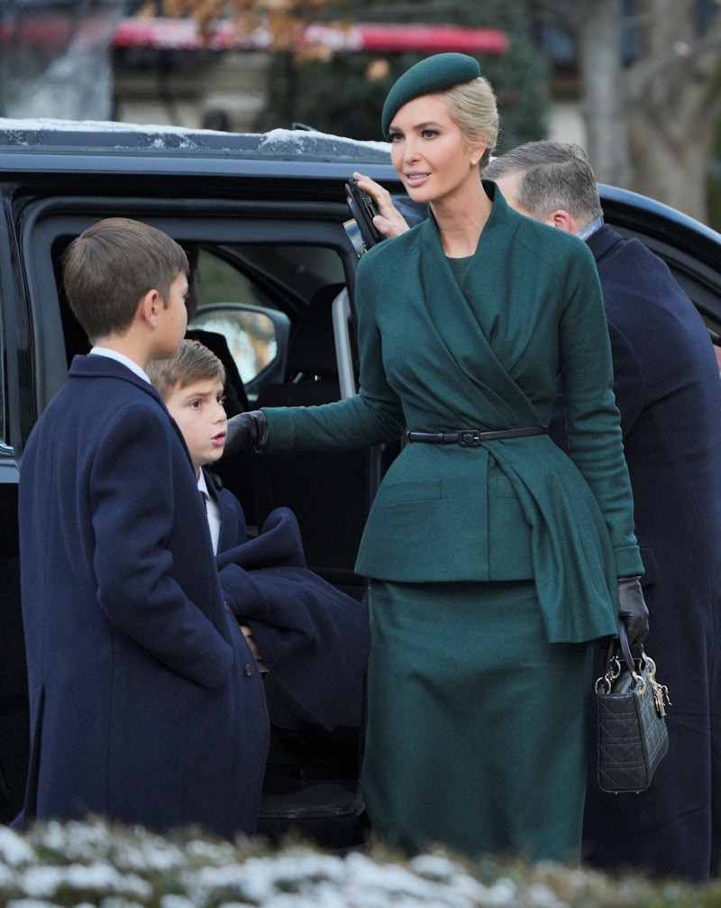 Con gái của ông Trump - Ivanka đến nhà thờ làm lễ. (Ảnh: Reuters)
