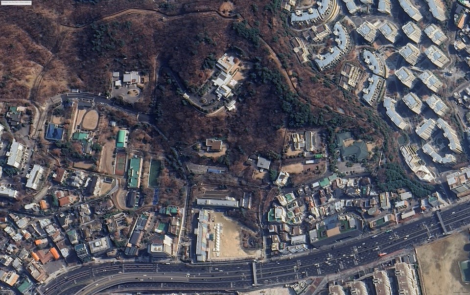 Dinh thự của Tổng thống Yoon nhìn từ vệ tinh. (Ảnh: Reuters)