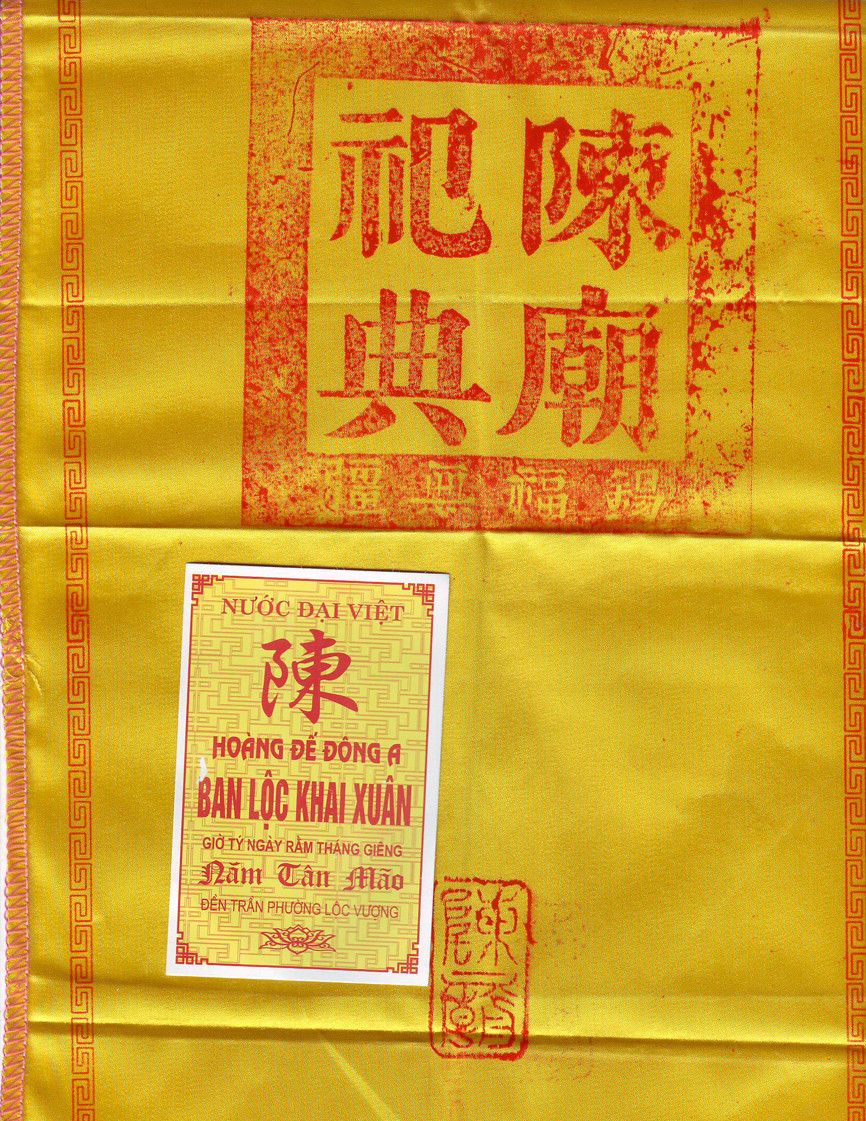 “Ấn đền Trần” được mua tại đền Bảo Lộc