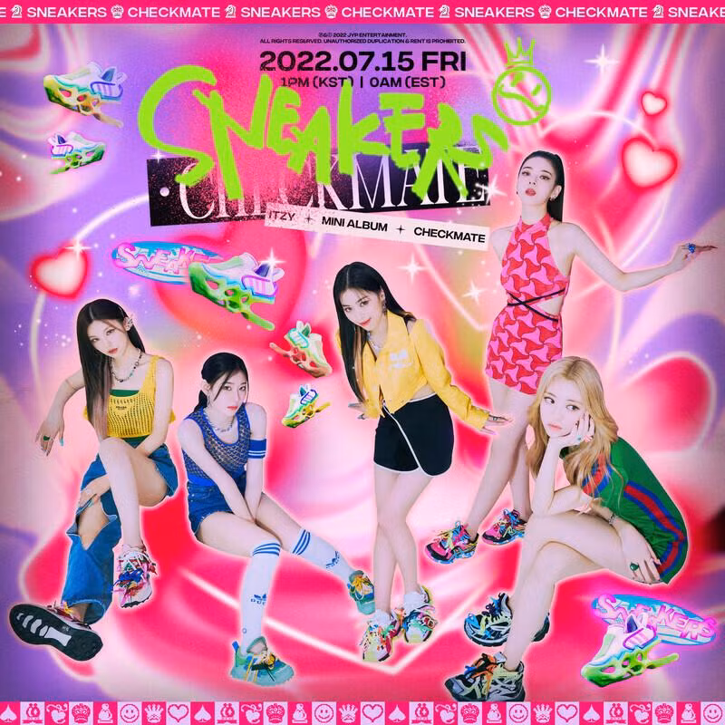 Nhưng nửa sau lại chuyển qua Y2K với poster có phần sến sẩm khiến fan hoang mang.