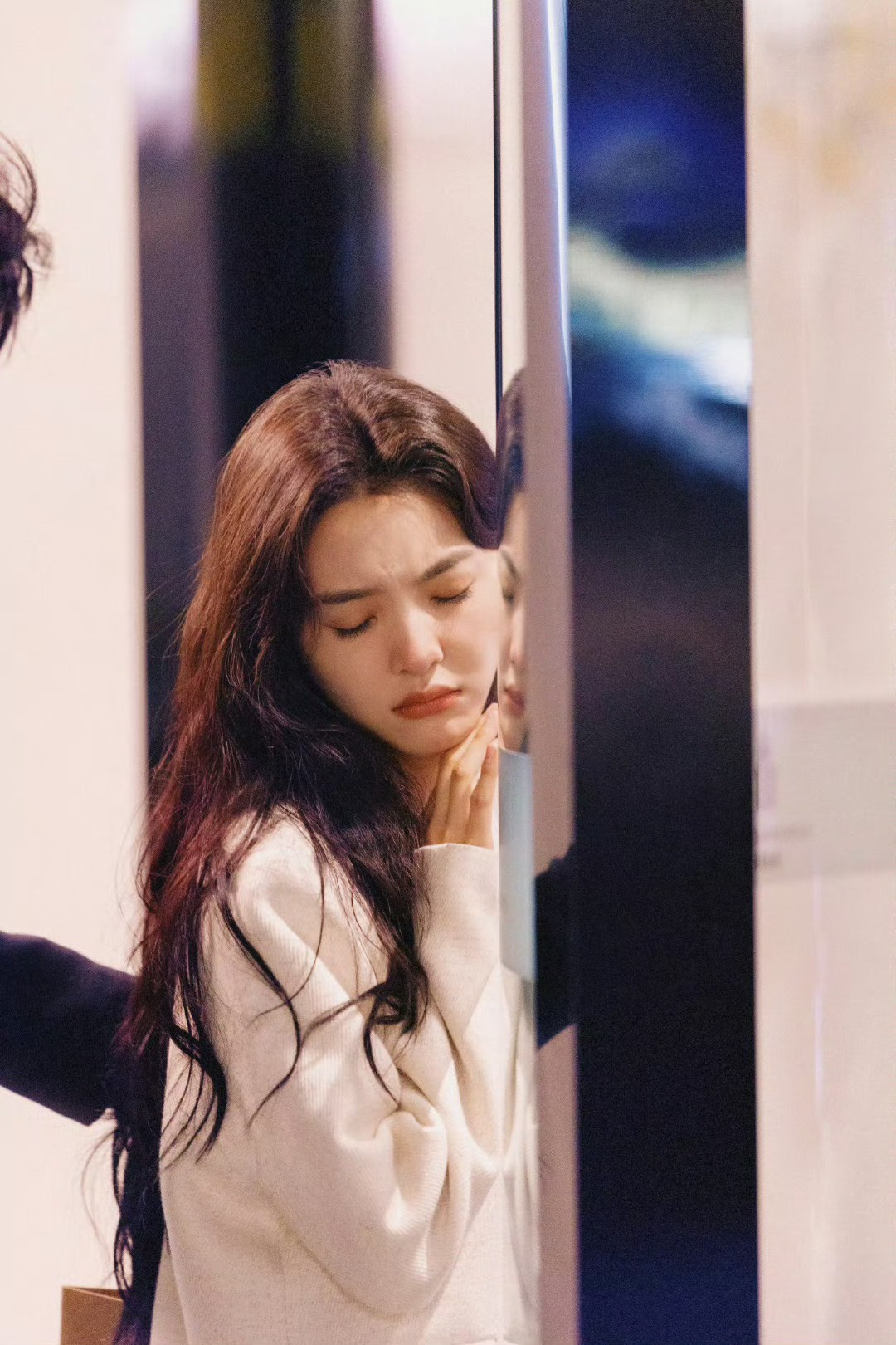 Một vài hình ảnh, meme khác của Ôn Sương Giáng. Một vài hình ảnh, meme khác của Ôn Sương Giáng.