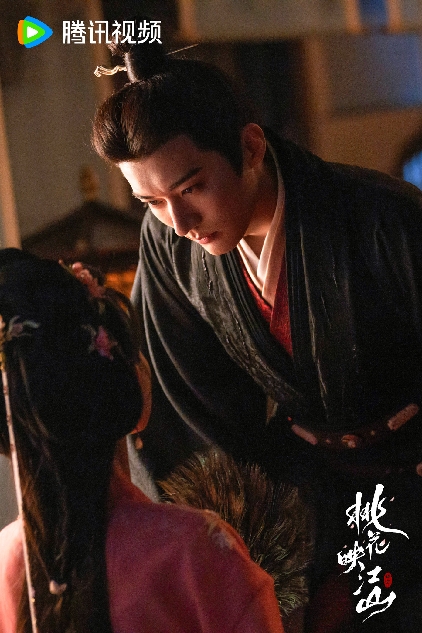 Dù chưa chính thức phải lòng đối phương, nhưng cảnh chung giữa hai diễn viên đã bắt đầu có "tia lửa", được kỳ vọng sẽ có "phản ứng hóa học" bùng nổ ở các tập tiếp theo.