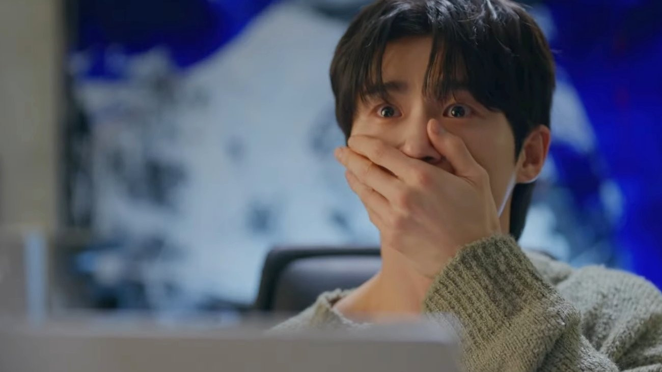 Lướt rất nhanh nhưng chắc chắn Baek In Hyuk (Lee Seung Hyub) vẫn là quân sư cho cậu bạn thân Sun Jae.