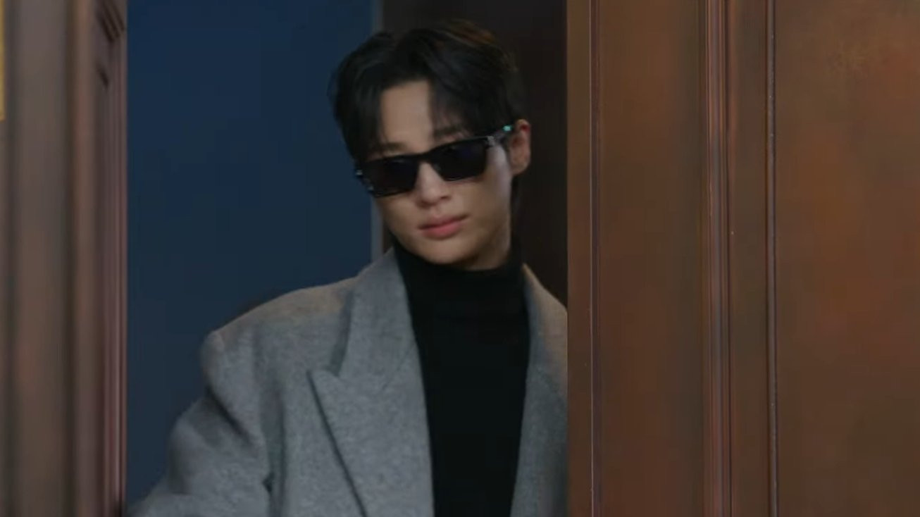 Lướt rất nhanh nhưng chắc chắn Baek In Hyuk (Lee Seung Hyub) vẫn là quân sư cho cậu bạn thân Sun Jae.