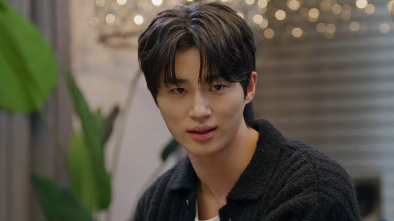 Lướt rất nhanh nhưng chắc chắn Baek In Hyuk (Lee Seung Hyub) vẫn là quân sư cho cậu bạn thân Sun Jae.