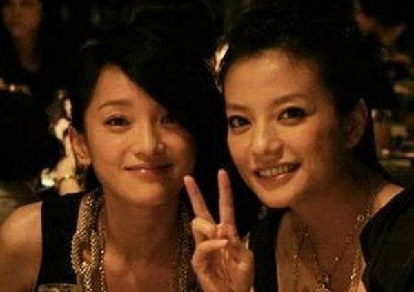 Châu Tấn (trái) - Triệu Vy (phải) Châu Tấn (trái) - Triệu Vy (phải)