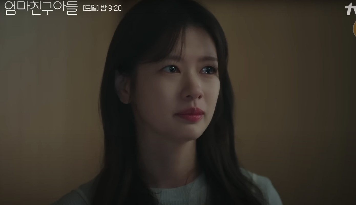 Mắt Seok Ryu ngấn lệ, Choi Seung Hyo vừa nói vừa khóc. Phân cảnh này sẽ cứa tim người xem. Mắt Seok Ryu ngấn lệ, Choi Seung Hyo vừa nói vừa khóc. Phân cảnh này sẽ cứa tim người xem.