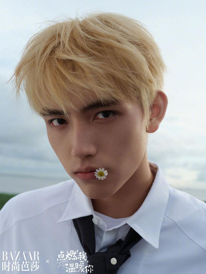 Xuất thân từ gia đình nghệ thuật, giàu có, quyền lực của Trần Phi Vũ đối lập hoàn toàn với thiết lập nhân vật của Lý Tuân - học bá với gia cảnh nghèo khó. Xuất thân từ gia đình nghệ thuật, giàu có, quyền lực của Trần Phi Vũ đối lập hoàn toàn với thiết lập nhân vật của Lý Tuân - học bá với gia cảnh nghèo khó.