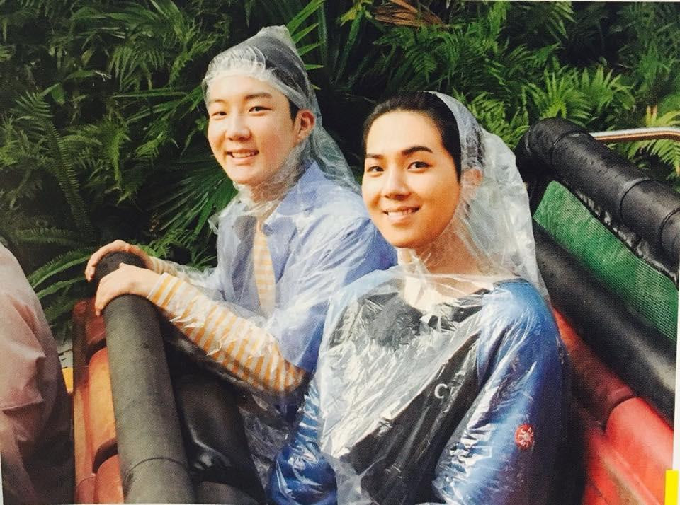 Cận cảnh meme "cười từ thiện" nổi tiếng một thời, khiến non-fan cũng phải lưu về của bộ đôi WINNER. Cận cảnh meme "cười từ thiện" nổi tiếng một thời, khiến non-fan cũng phải lưu về của bộ đôi WINNER.