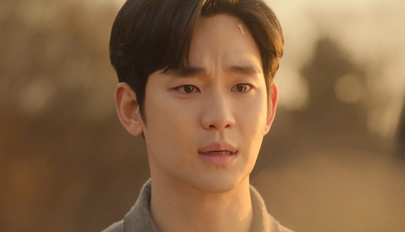 Khung cảnh lãng mạn trong thoáng chốc đã ám đầy màu buồn, &quot;cứa tim&quot; khán giả khi Baek - Hong người trong xe, người ngoài xe đều bất lực, bật khóc.