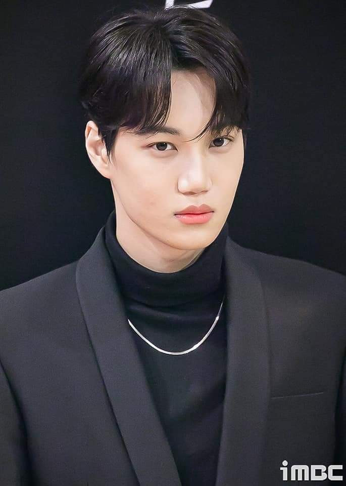 &quot;Chàng thơ nội địa&quot; của YSL Beauty - Kai luôn biết cách khiến người hâm mộ mê mẩn với vẻ ngoài điển trai và lịch lãm.